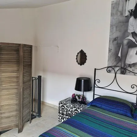 Nyaraló La Casa Di Frida Catania
