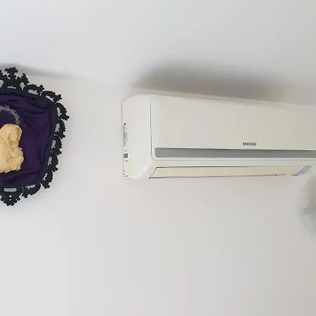 La Casa Di Frida * Katánie