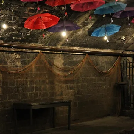 La Casa Di Frida Katánie